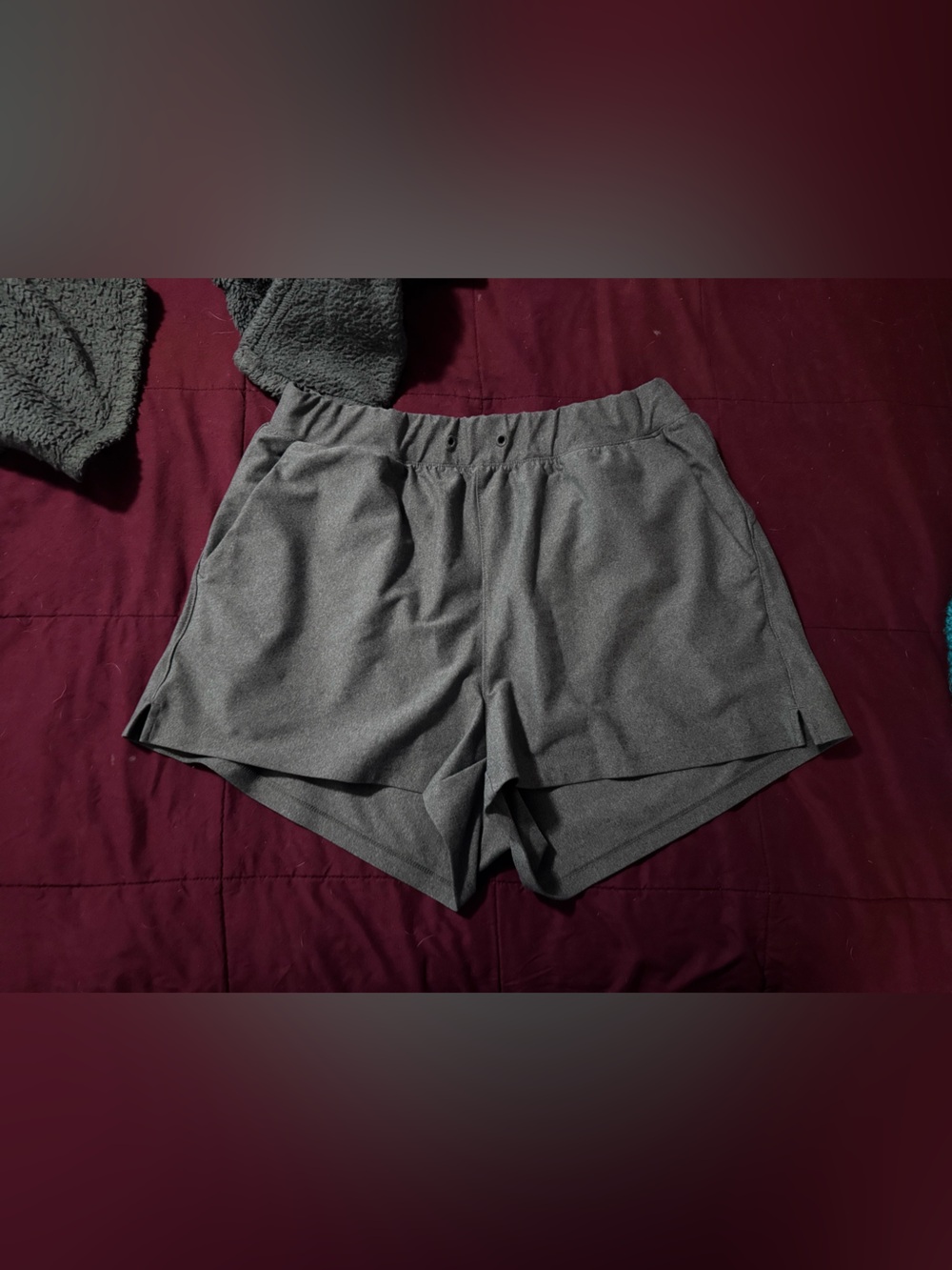 Old Navy Women's Gray Athletic Shorts - Stretch Waist